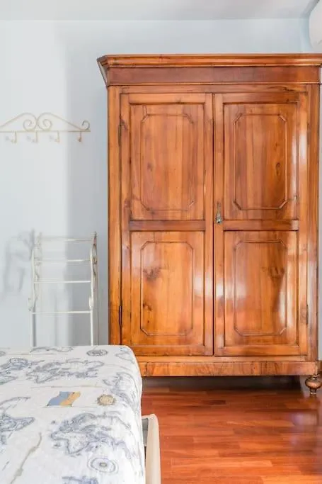 דירה מאלצ'סינה Spacious, Air Conditioner, Few Minutes To The Castle