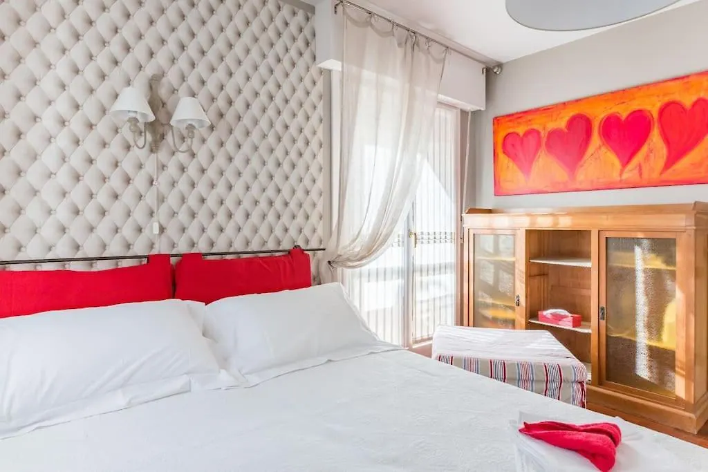 Apartment Spacious, Air Conditioner, Few Minutes To The Castle Malcesine